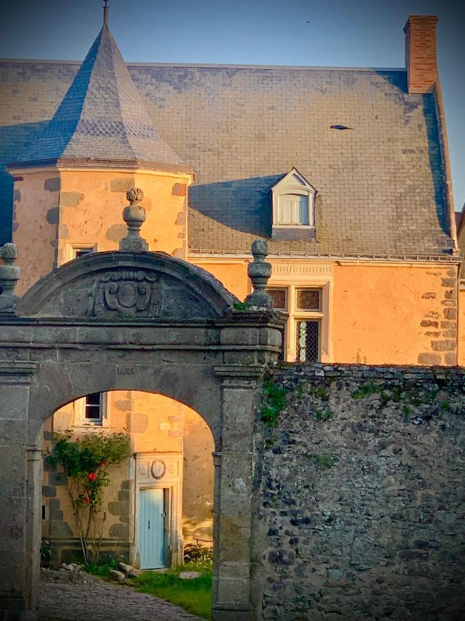 Cote Jardin Acomodação com café da manhã Sainte-Suzanne  Exterior foto